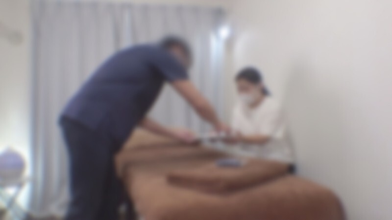 FC2-PPV-4744734 Half price until August 31st! [None/Half raw?] This is the first time we have had a client in our salon since its opening, a woman in her 60s. She's quite out of shape, but we'll do our best to provide a satisfactory experience.